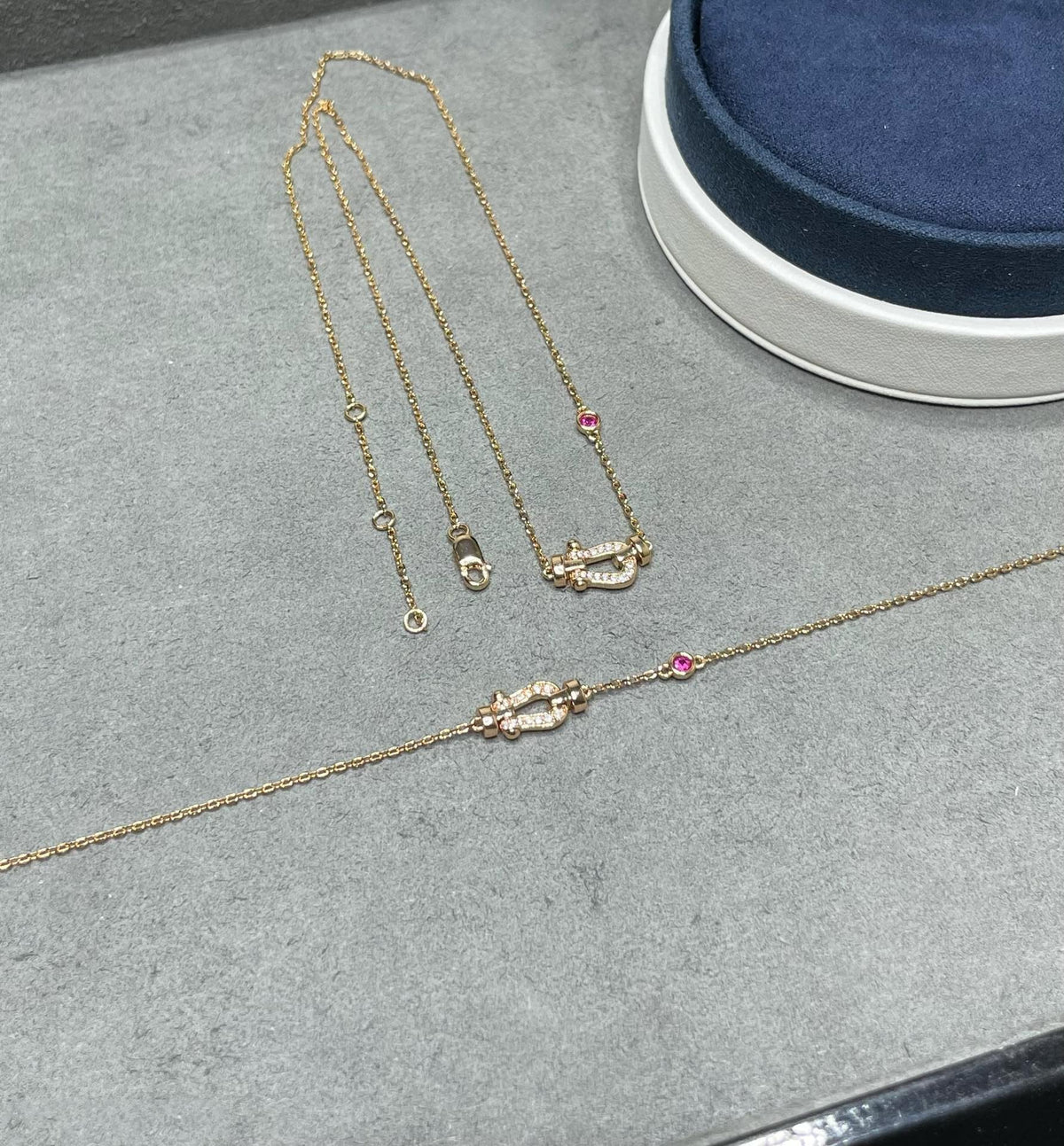 [アンジェラジュエリー]フォース10 ダイヤモンド ピンクゴールドネックレス