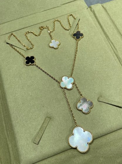 [Angela Jewellery]CLOVER 6 MOTIF MOP ONYX GOLD NECKLACE