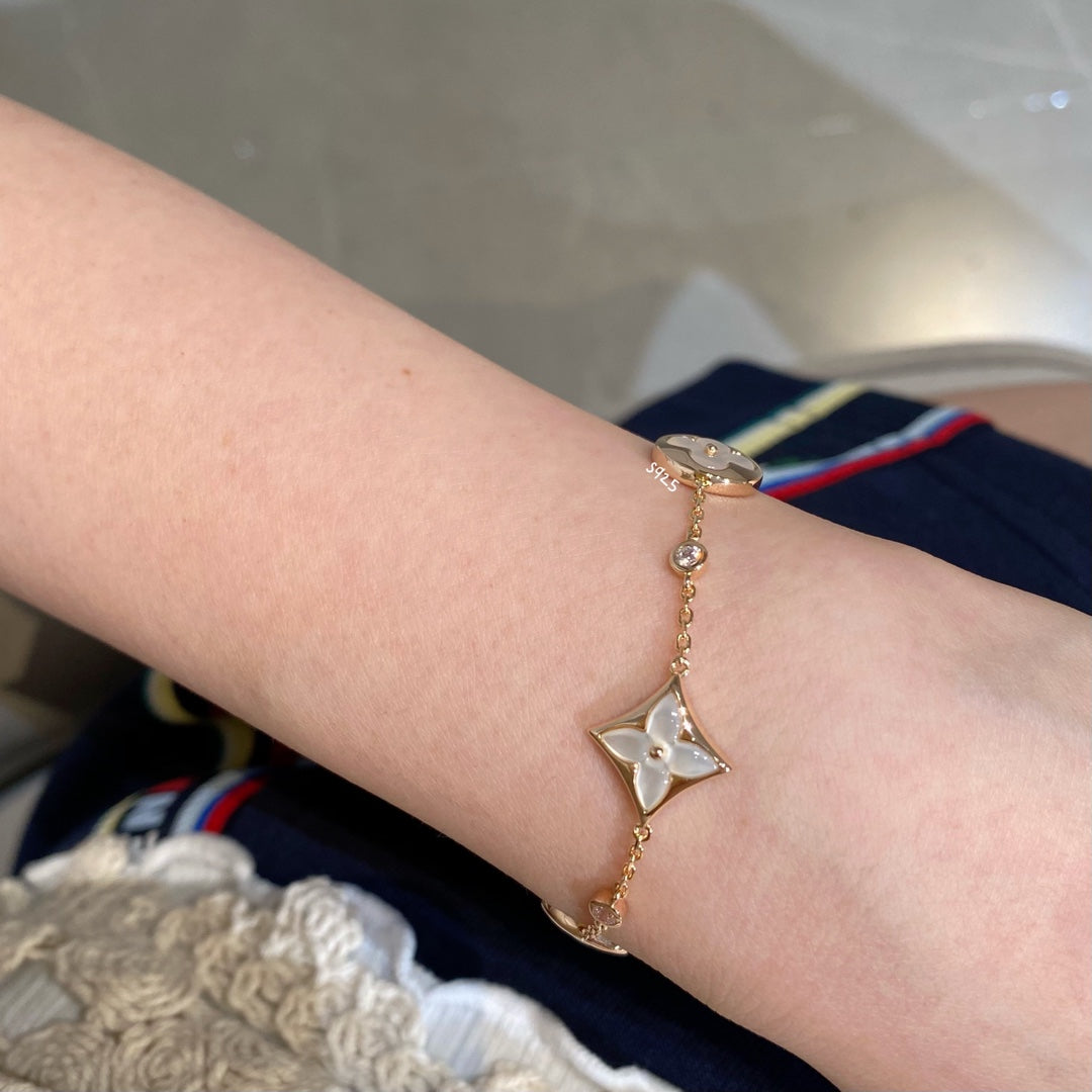 [Angela Jewellery]STAR AND SUN 4 MOTIF WHITE MOP PINK GOLD BRACELET