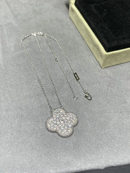 [アンジェラジュエリー]クローバー 25mm ラージペンダント ダイヤモンドパヴェシルバーネックレス
