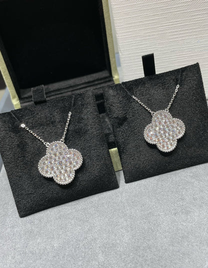 [アンジェラジュエリー]クローバー 25mm ラージペンダント ダイヤモンドパヴェシルバーネックレス