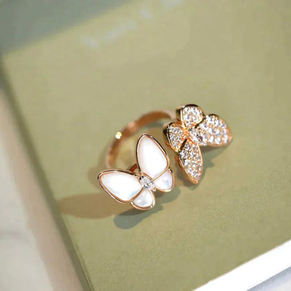 [Angela Schmuck]Zwillings-Schmetterlings-Diamant-Mopsring
