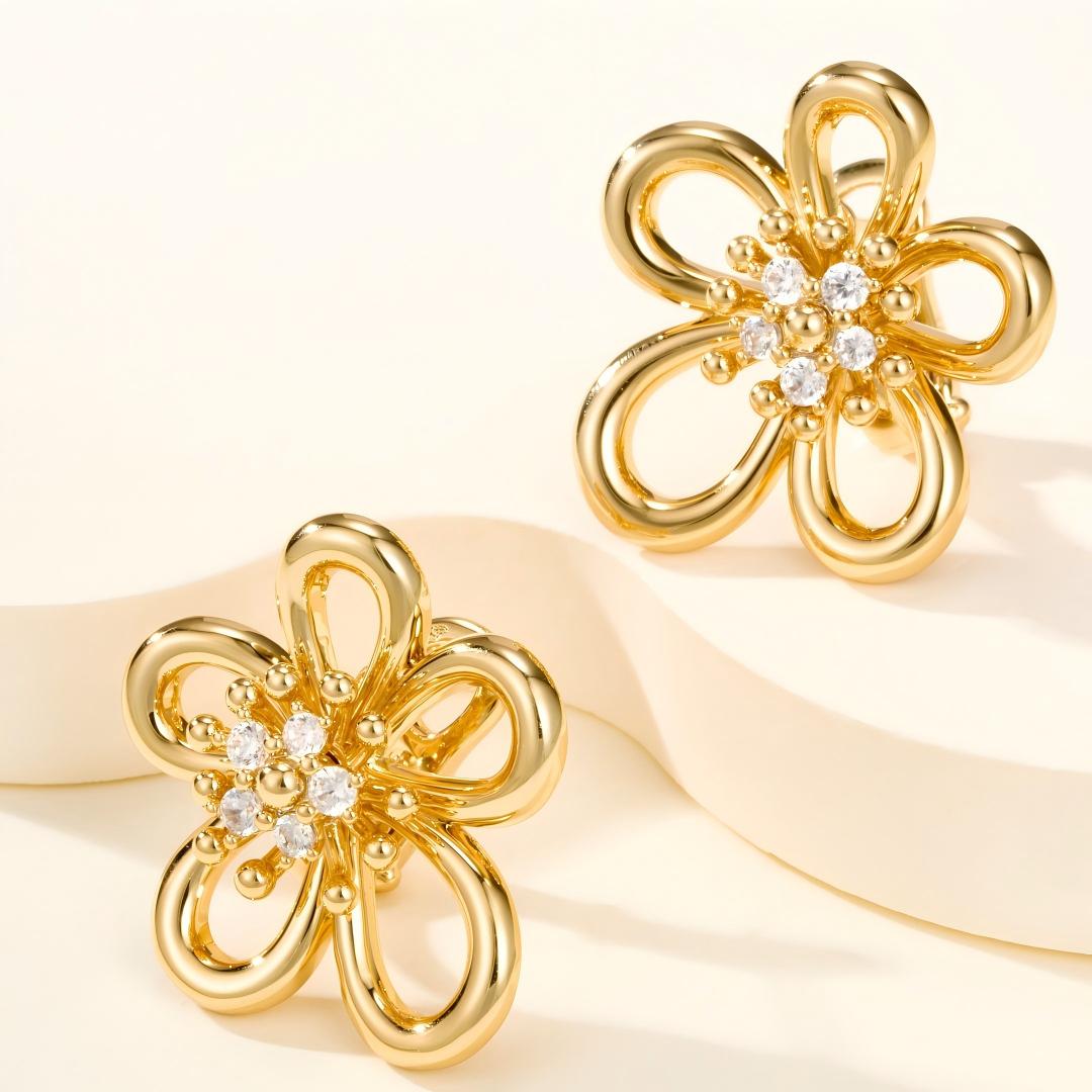 [Angela Jewelry] FLOWERLACE EARRING 5 DIAMONDS