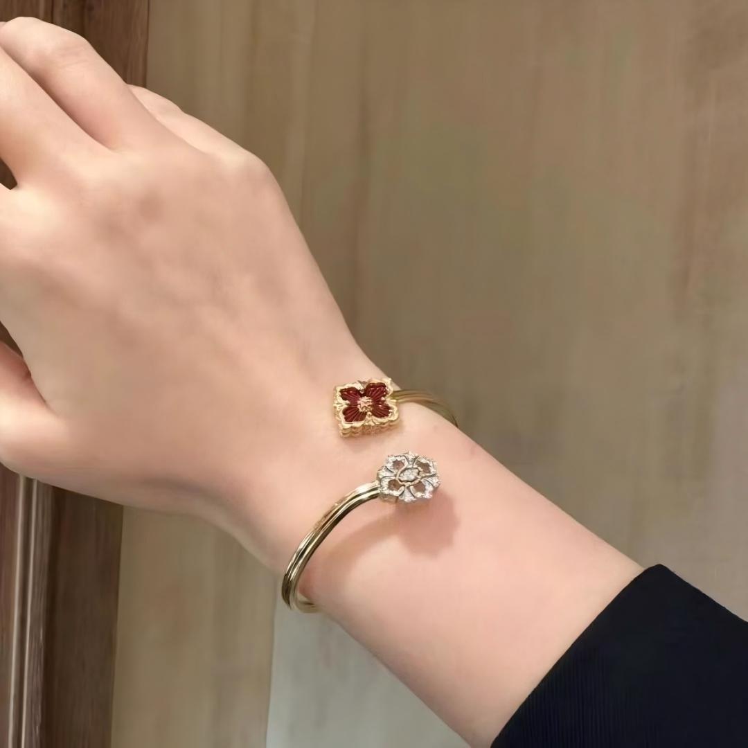 [Angela Jewelry]OPERA TULLE  GOLD BRACELET WITH ENAMEL BACKGROUND
