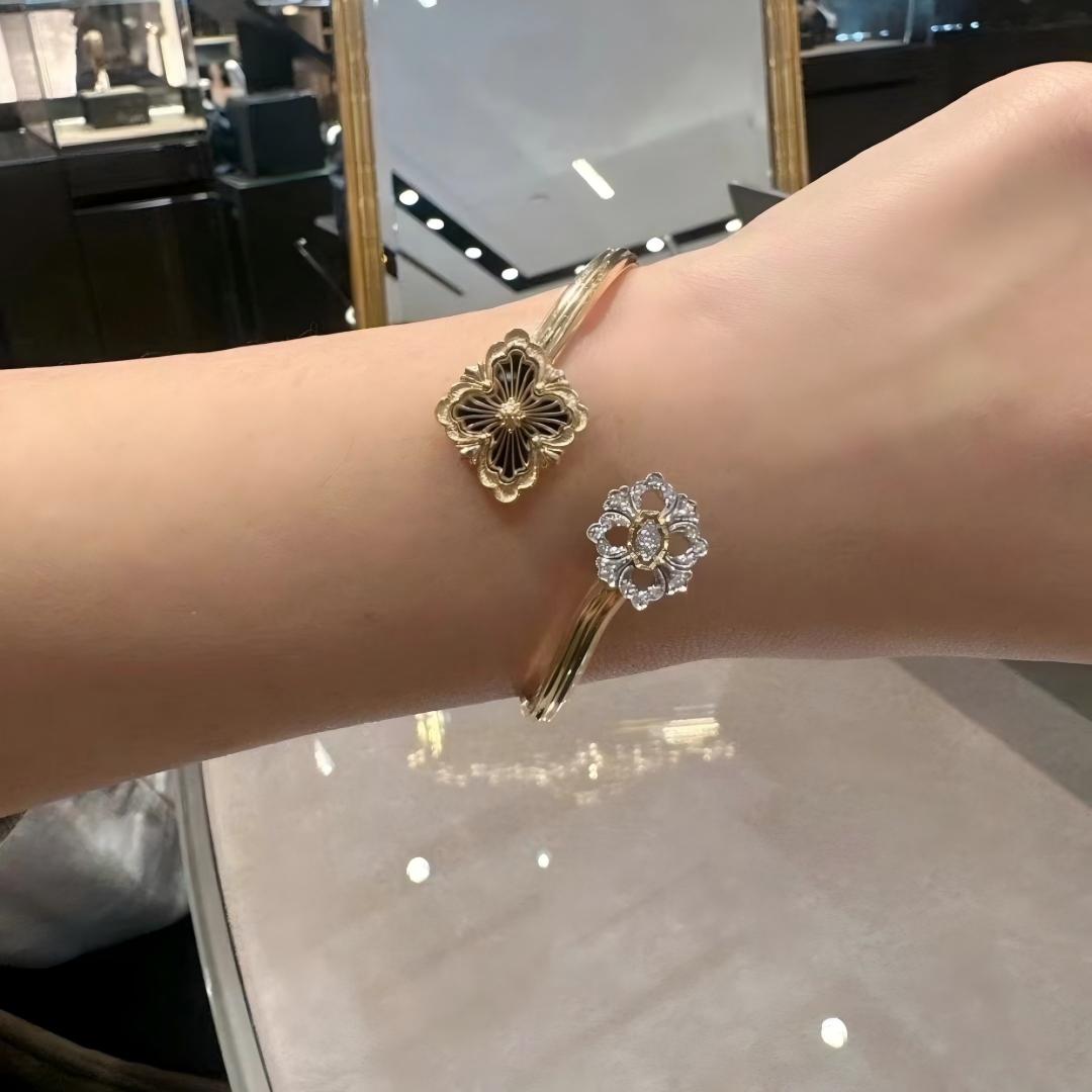 [Angela Jewelry]OPERA TULLE  GOLD BRACELET WITH ENAMEL BACKGROUND