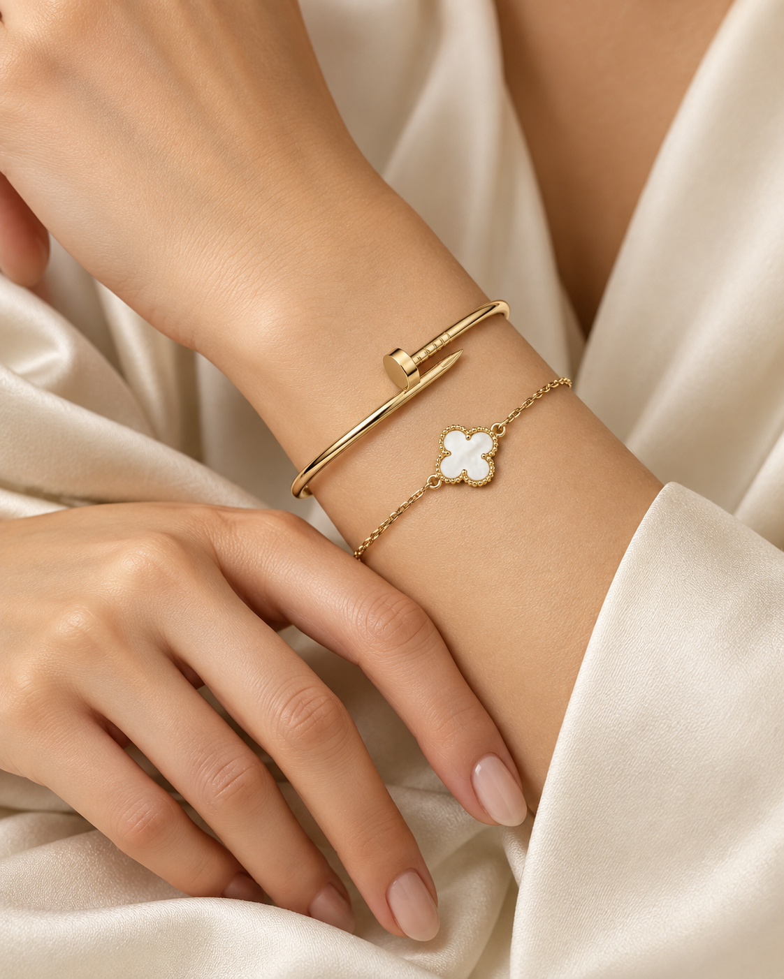 [Angela Jewelry] Clover White Mother-of-Pearl & JUSTE Bracelet Stack Set