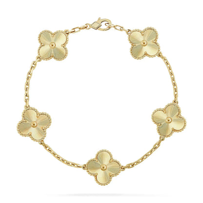 [Angela Jewelry] CLASH & Clover Laser 5-Motif & LOVE Brushed Bracelet Stack Set