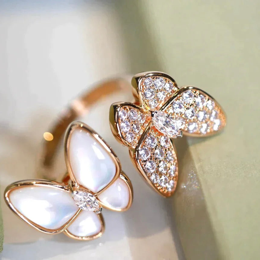[Angela Schmuck]Zwillings-Schmetterlings-Diamant-Mopsring