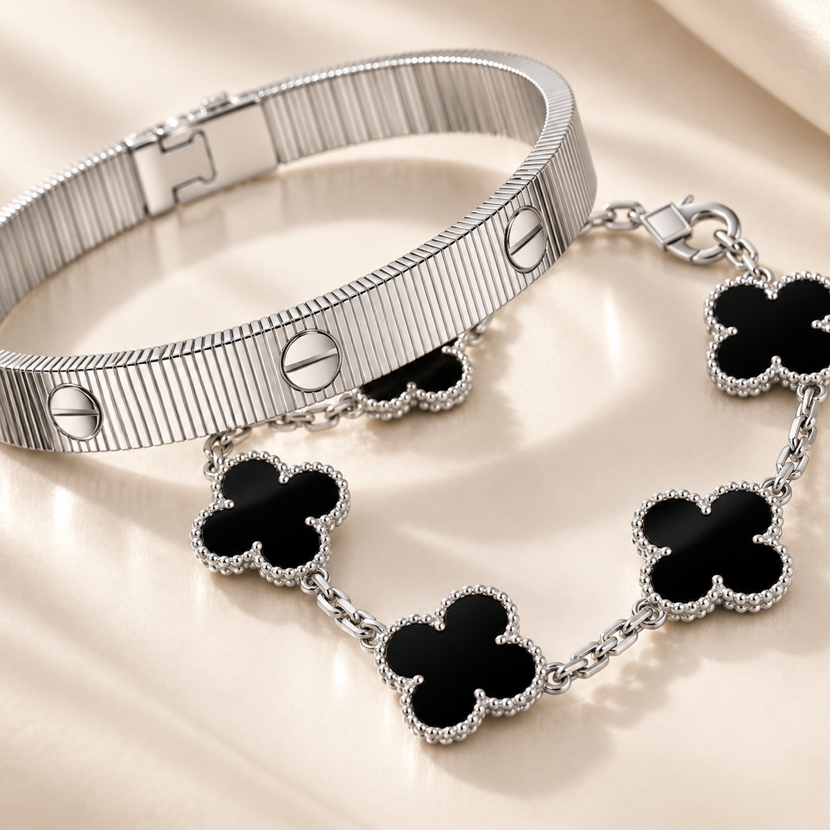 [Angela Jewelry]Clover & Love Sliver 2-Piece Bracelet Stack Set