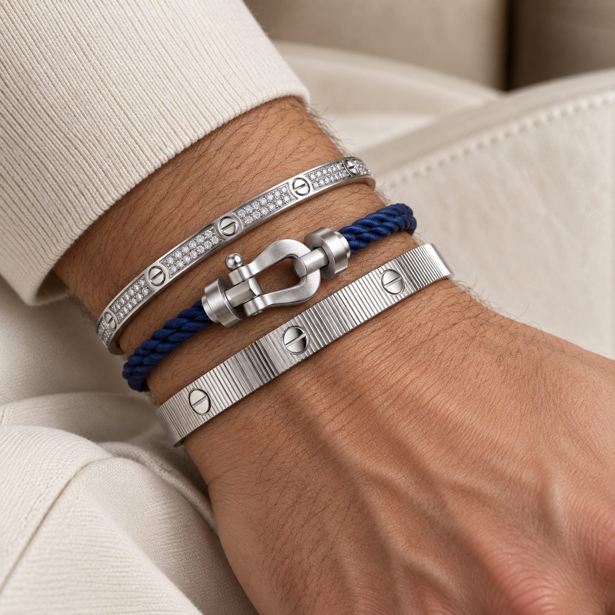 [Angela Jewelry]Love & Force Large Horseshoe Trio Bracelet Stack Set