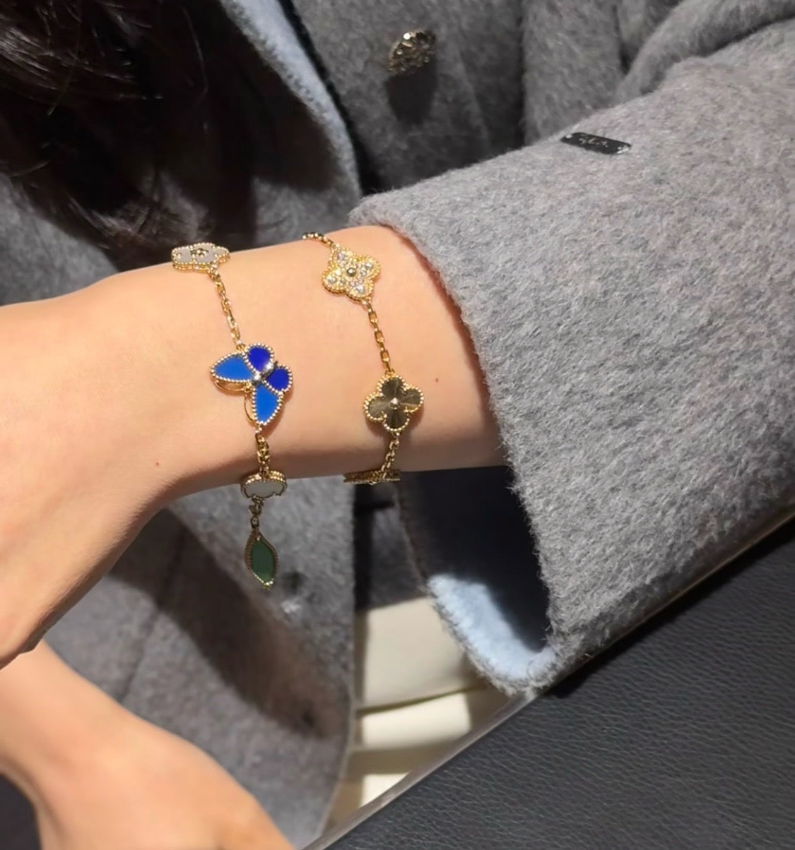 [Angela Jewelry]LUCKY SPRING BUTTERFLY 5 MOTIF BRACELET
