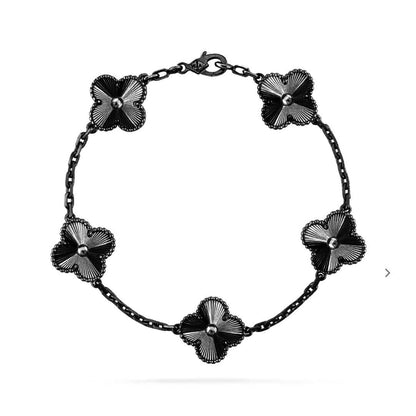 [アンジェラジュエリー]クローバー5モチーフ ブラックブレスレット