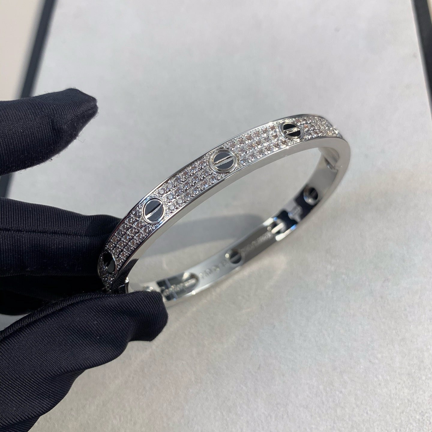 [Angela Jewellery]LOVE BRACELET 6.1MM DIAMOND-PAVED CERAMIC