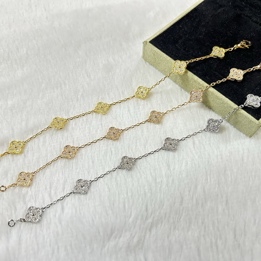 [Angela Jewellery]CLOVER 6 MOTIF DIAMOND BRACELET