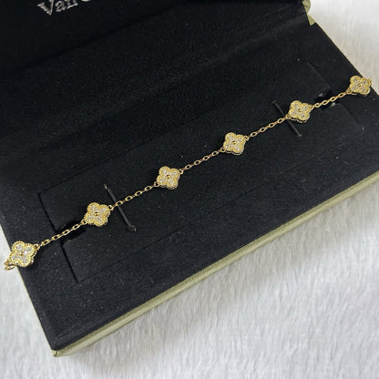 [Angela Jewelry]CLOVER 6 MOTIF DIAMOND BRACELET