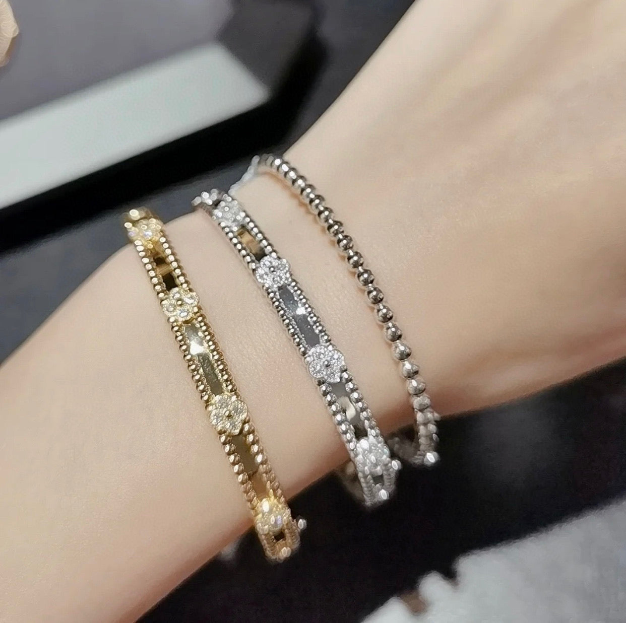 [Angela Jewellery]CLOVER BRACELET 4MM DIAMONDS