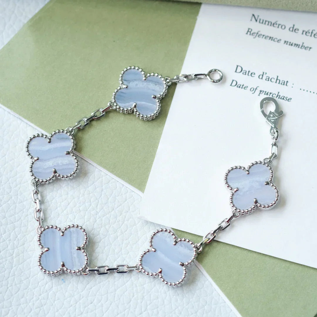 [Angela Jewelry] CLOVER 5 MOTIF PURPLE CHALCEDONY BRACELET COLLECTION
