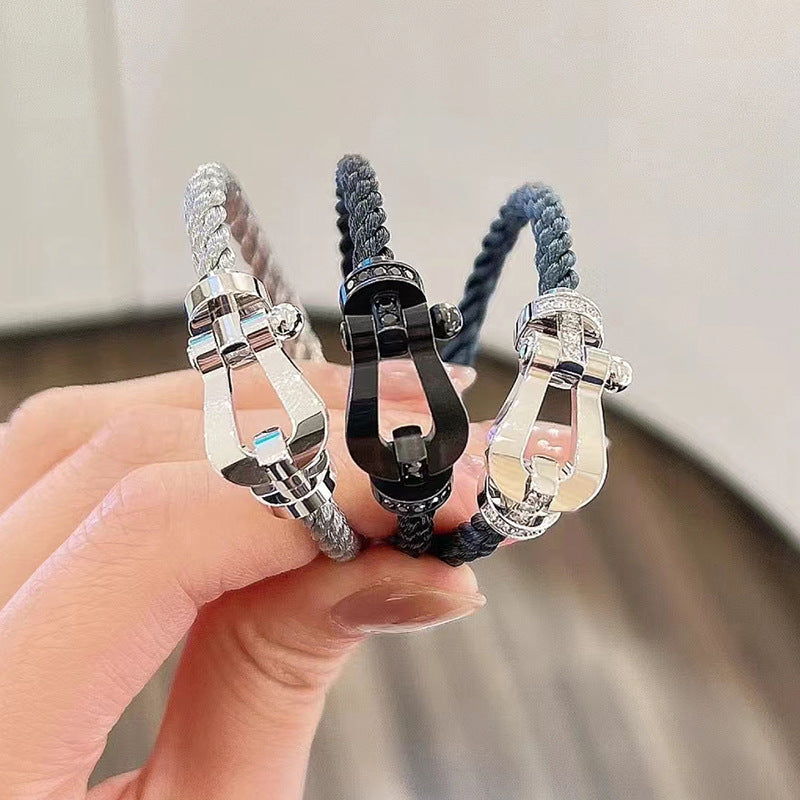 [アンジェラジュエリー]フォース ラージホースシュー ハーフダイヤモンドブレスレット ゴールド