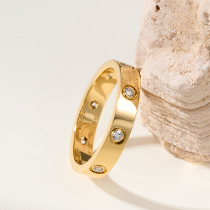 [Angela Jewelry]LOVE 4MM 8 DIAMOND RING