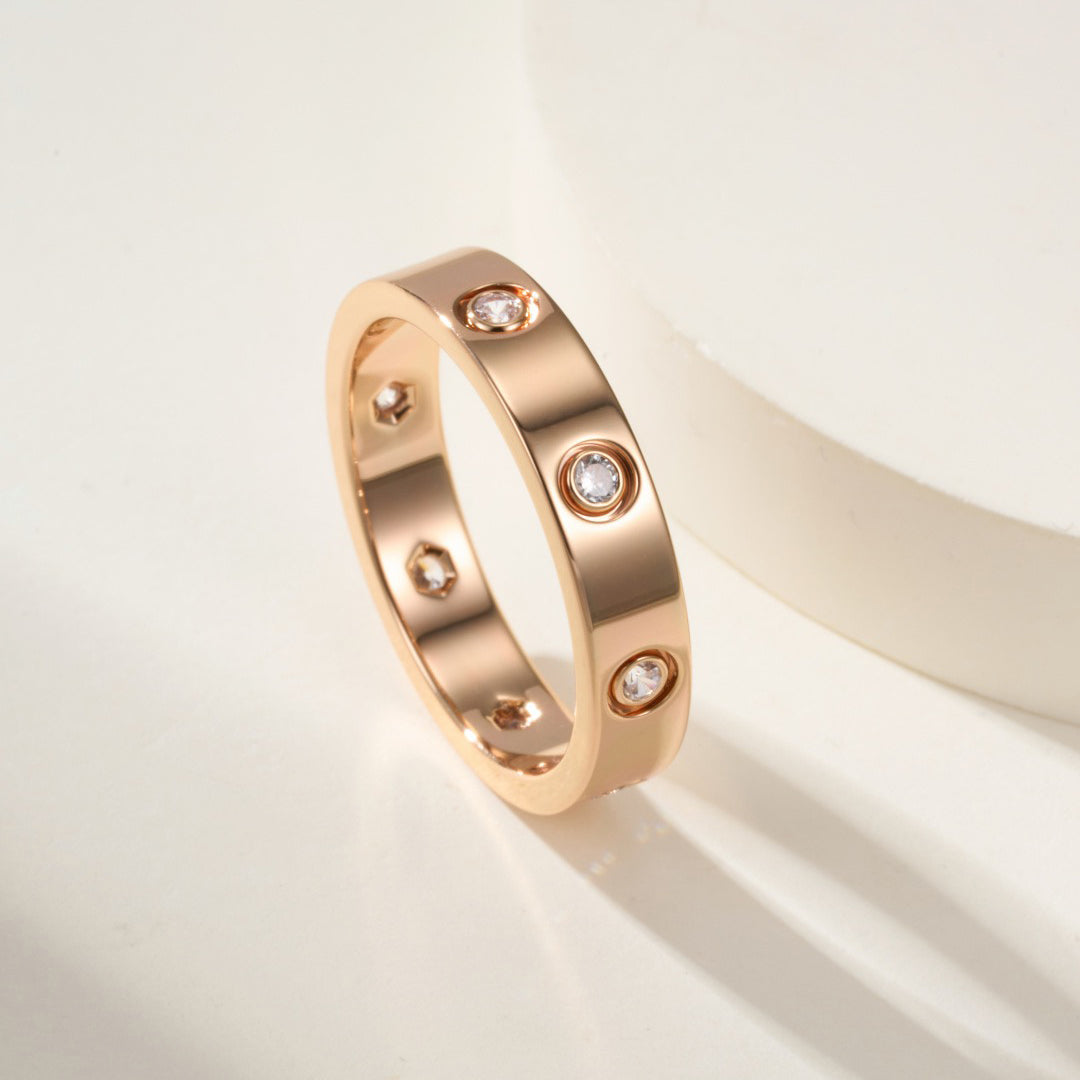 [Angela Jewelry]LOVE 4MM 8 DIAMOND RING