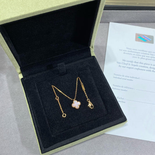 [Angela Jewelry]CLOVER 9.5MM PINK MOTHER OF PEARL SINGLE FLOWER NECKLACE