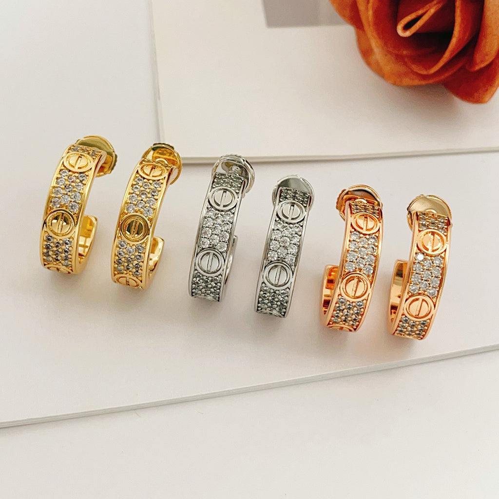 [Angela Jewelry]LOVE 5.5MM DIAMOND PAVED EARRINGS
