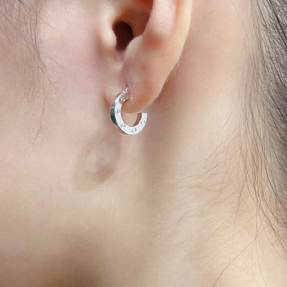 [Angela Jewelry]LOVE MINI EARRINGS