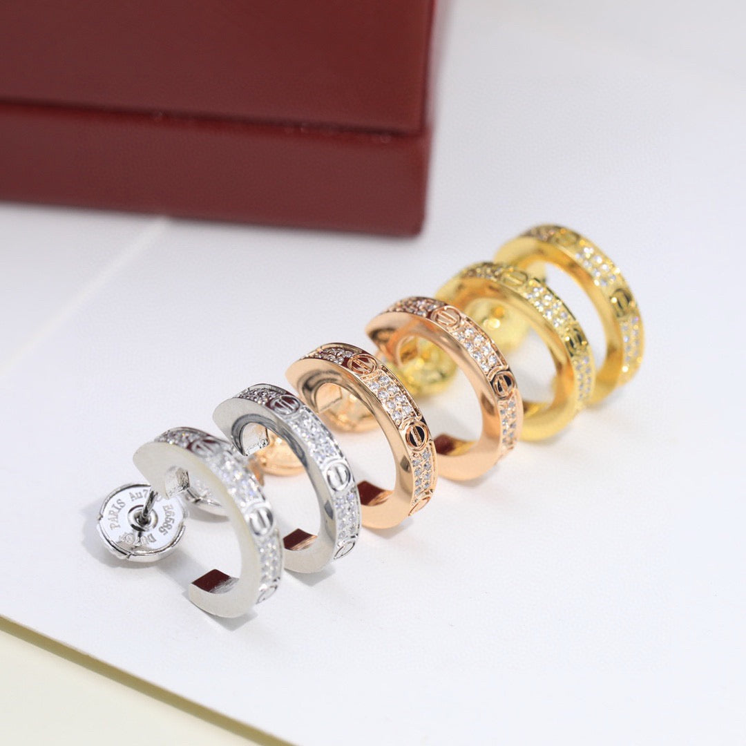 [Angela Jewelry]LOVE 5.5MM DIAMOND PAVED EARRINGS