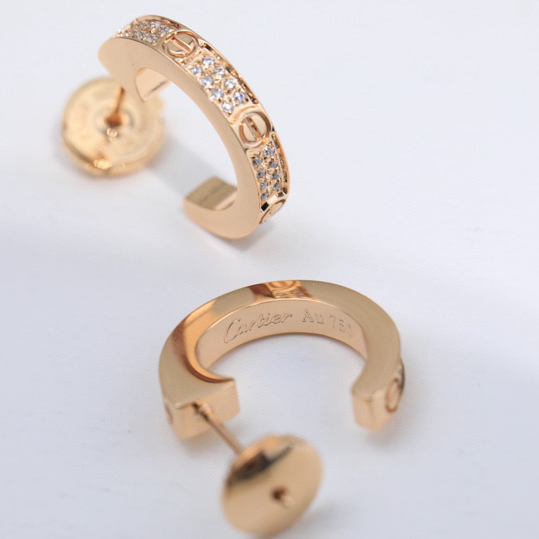 [Angela Jewelry]LOVE 5.5MM DIAMOND PAVED EARRINGS
