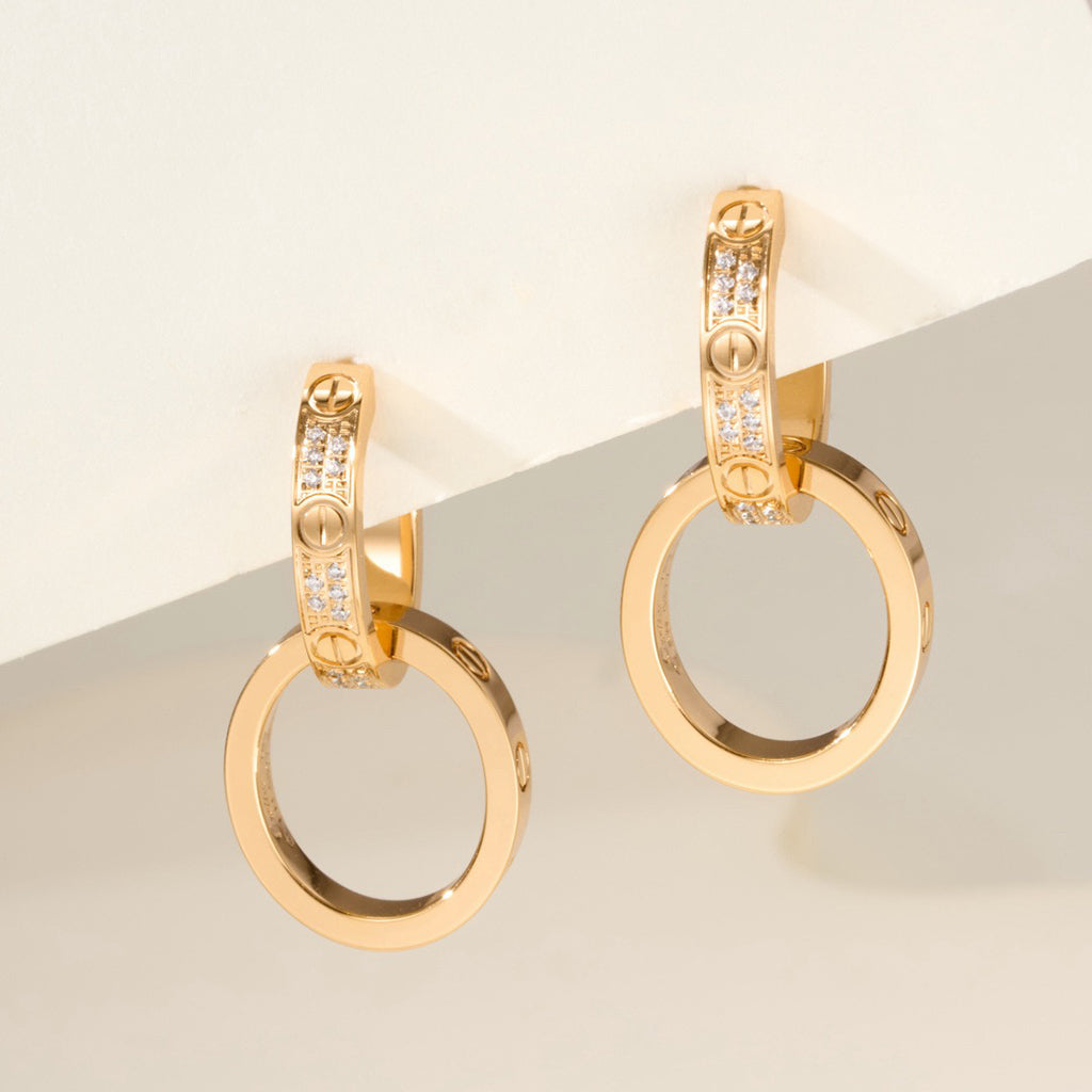[Angela Jewelry]LOVE 3.3MM DANGLE HALF DIAMOND EARRINGS