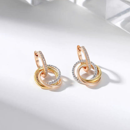 [Angela Jewelry]TRINITY HALF DIAMOND  EARRINGS