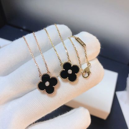 [アンジェラジュエリー]クローバー 15mm ダイヤモンド オニキス ネックレス