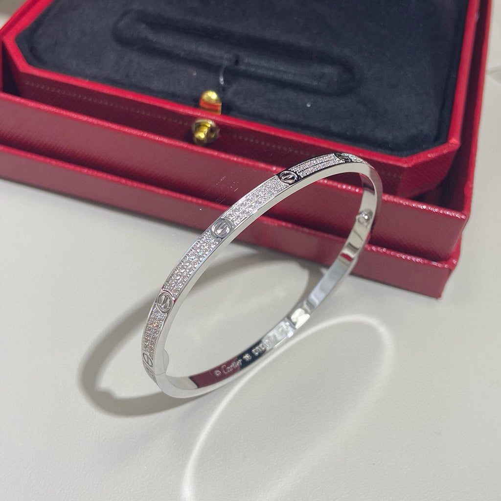 [Angela Jewelry] JUSTE Diamond & LOVE Diamond-Paved Bracelet Stack Set