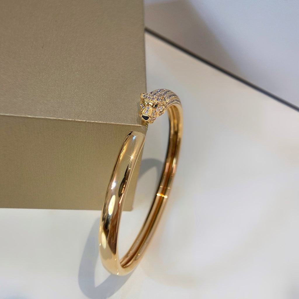 [Angela Jewelry]PANTHERE HALF DIAMOND OPEN BRACELET