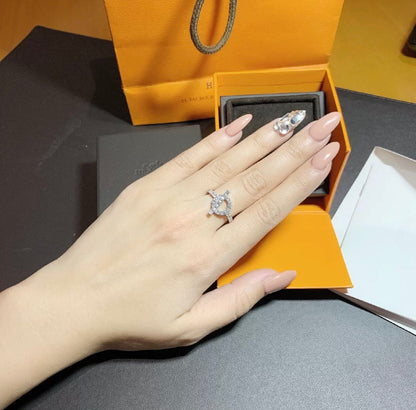 [Angela Jewellery]ECHAPPEE RING SILVER DIAMOND