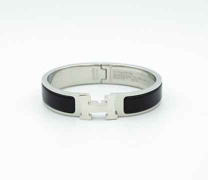 [Angela Jewellery]H BLACK BRACELET