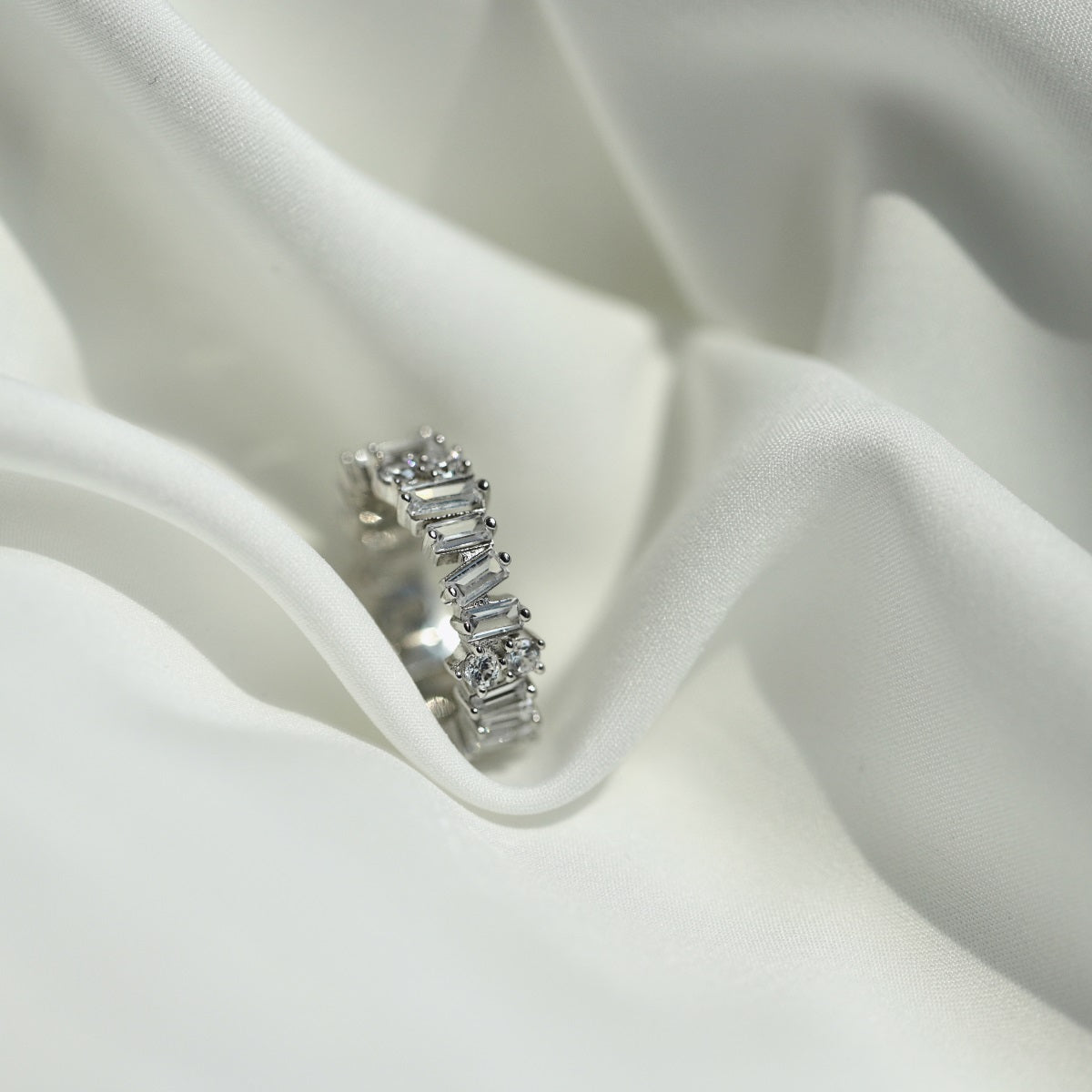 Angela Jewelry]Zarter Tennisring in mehreren Formen