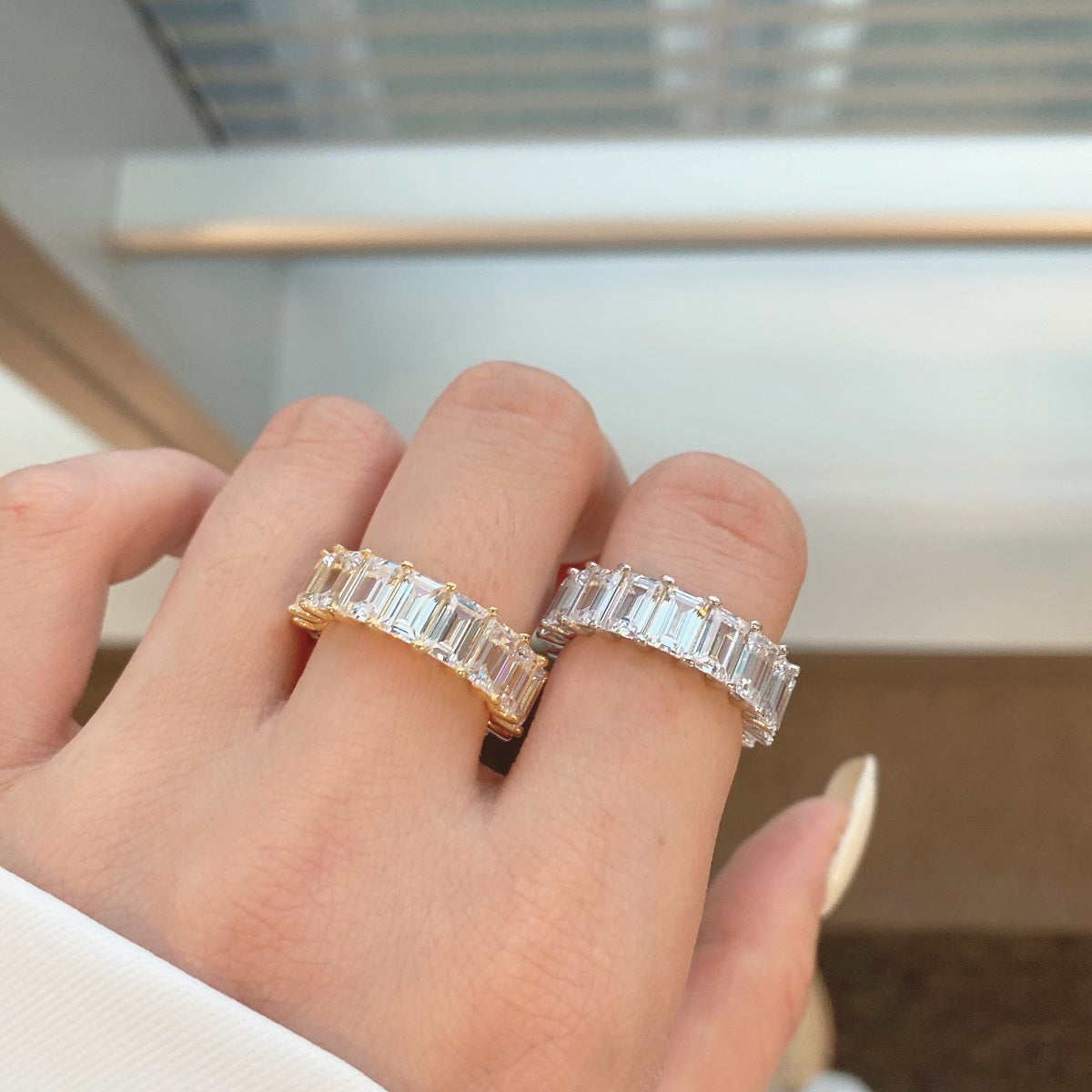 [Angela Jewelry]0.75 Carat Elegant Emerald Cut Tennis Ring