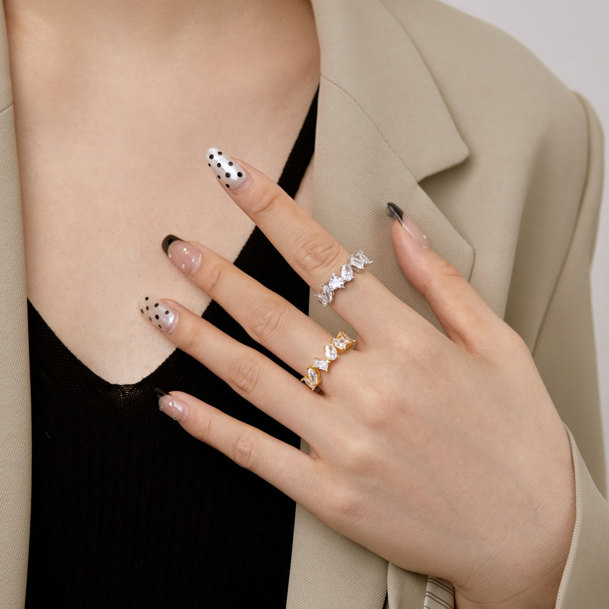 Angela Jewelry]Delicate Multi Cut Ring
