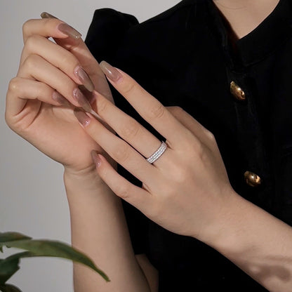 Angela Jewelry]Zierlicher Tennisring mit Rundschliff