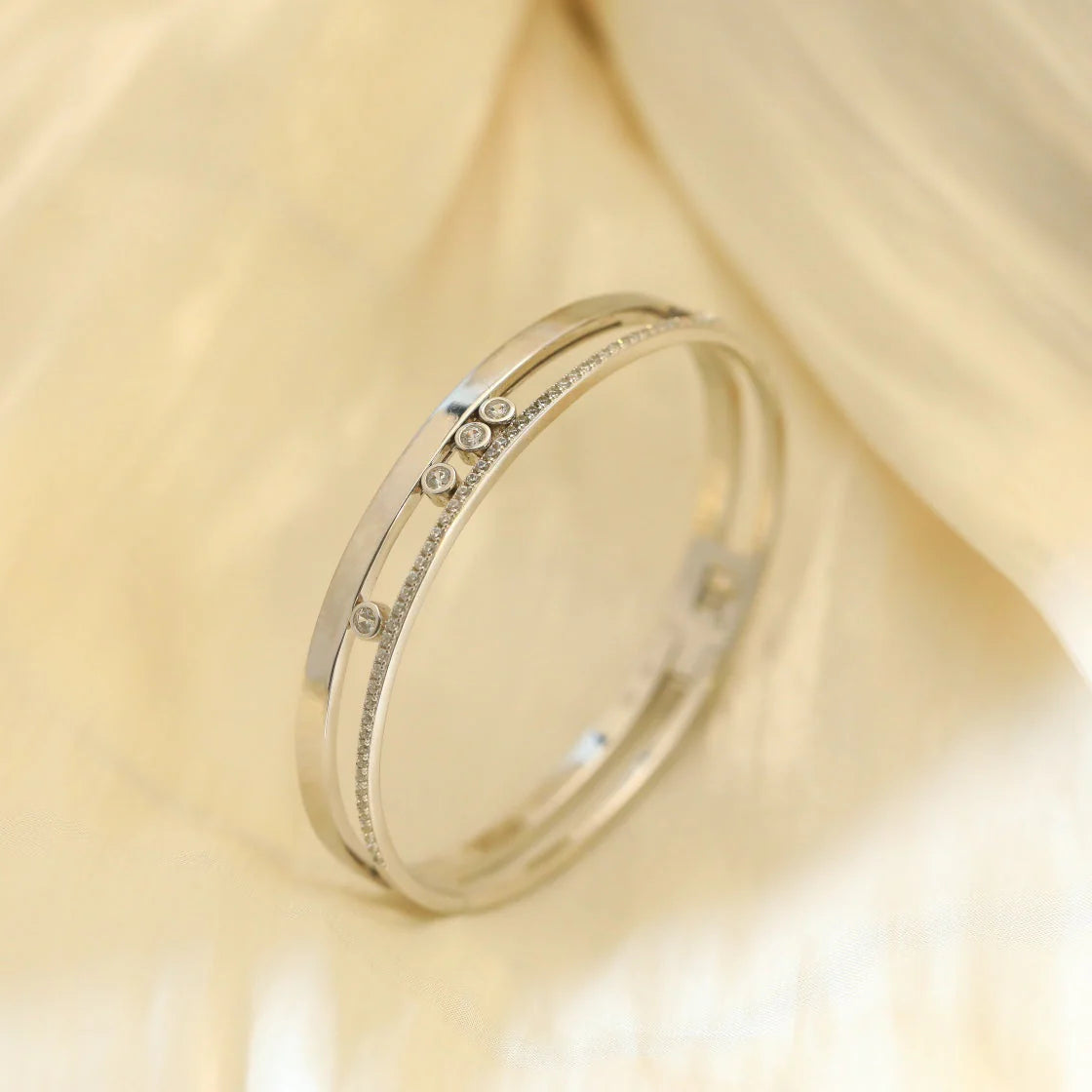 [Angela Jewelry]Move Romane Diamond Bangle Bracelet