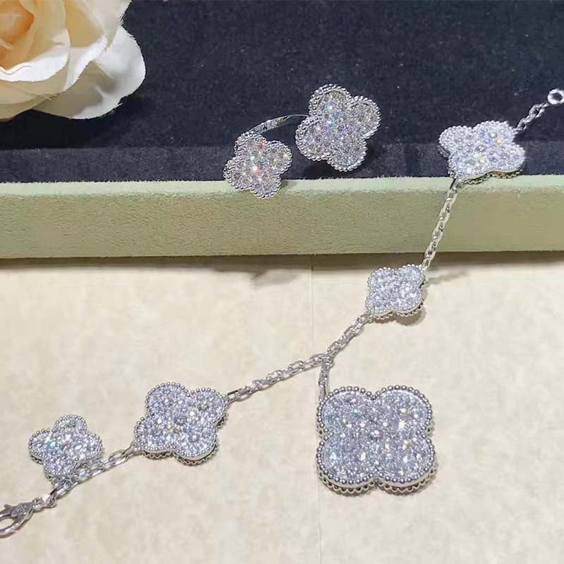 [アンジェラジュエリー]クローバー 6モチーフ シルバー ダイヤモンド ブレスレット