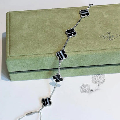 [Angela Jewelry] CLOVER 5 MOTIF PULSAR STONE BRACELET COLLECTION