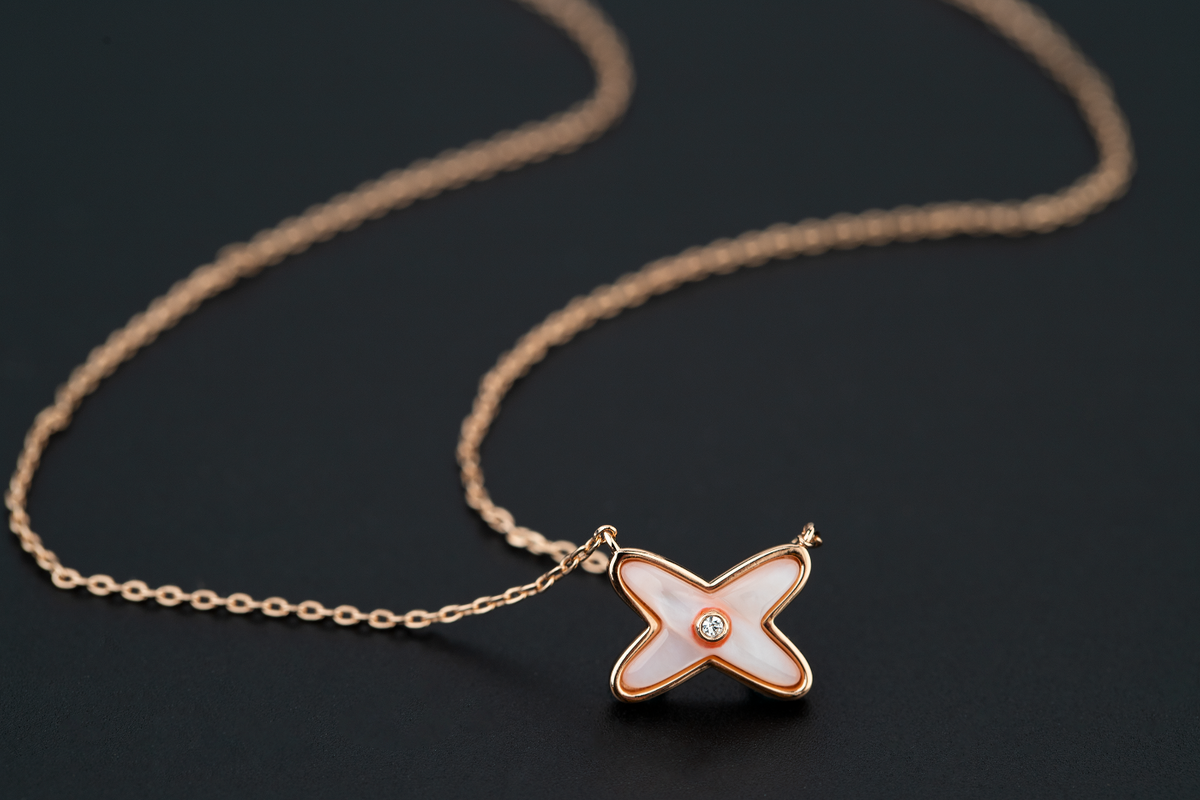 [Angela Jewellery]JEUX DE NECKLACE 1 DIAMOND