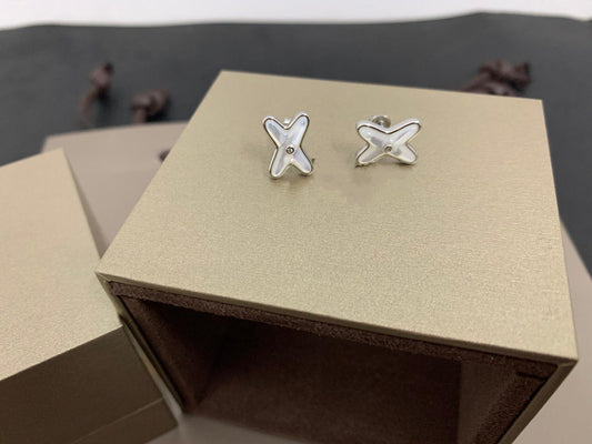 [Angela Jewellery]JEUX DE WHITE MOP SILVER DIAMOND EARRINGS