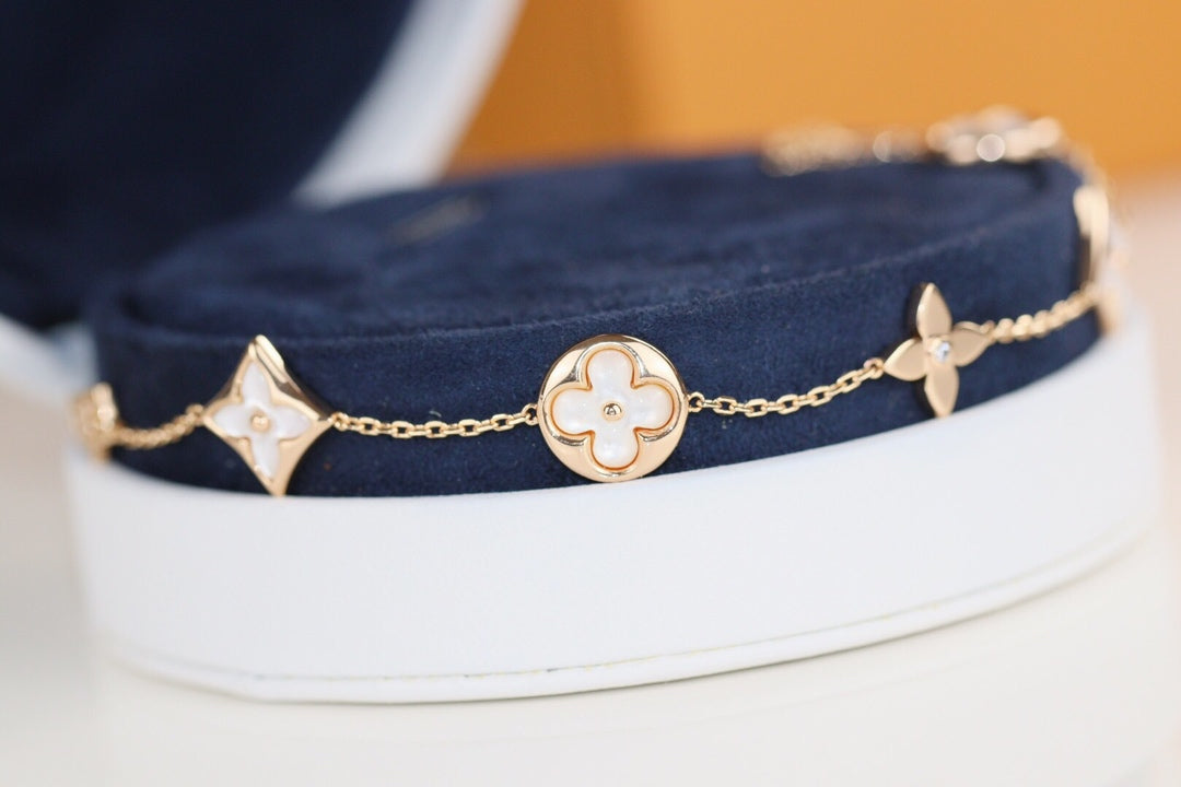 [Angela Jewellery]LEAF CLOVER BRACELET