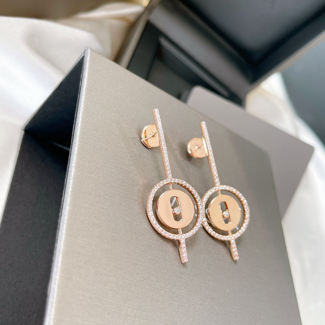 [Angela Jewelry]LUCKY MOVE ARROW PINK GOLD DIAMOND EARRINGS