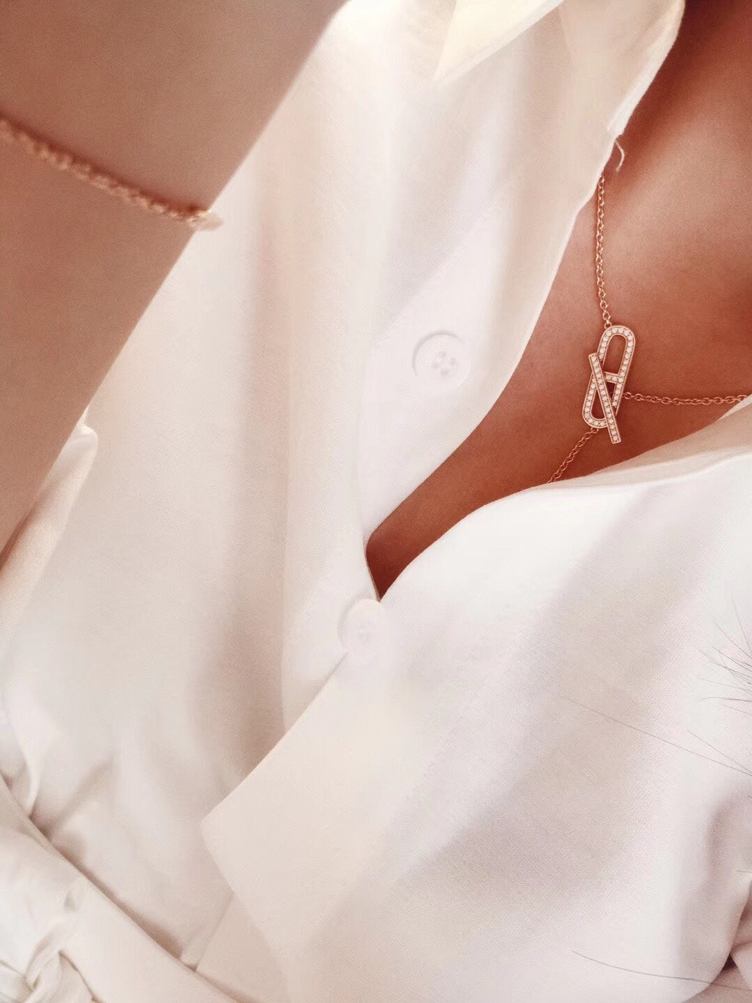 [アンジェラジュエリー]HM ファイヤーピッグノーズネックレス トレンディストリート