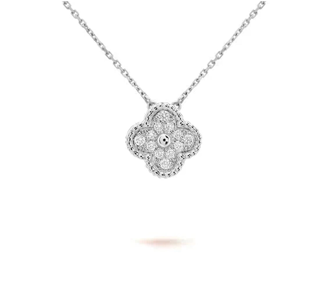 [Angela Jewelry]CLOVER 15MM NECKLACE SILVER COLLECTION
