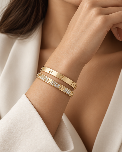 [Angela Jewelry] LOVE  Classic & Diamond-Paved Bracelet Stack Set